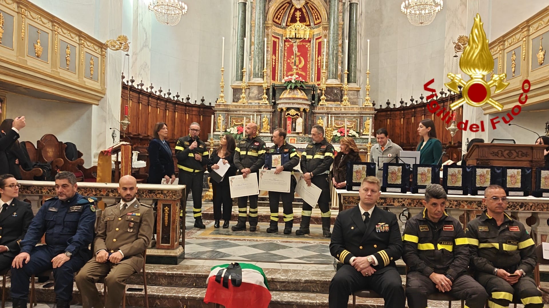 Paternò, assegnato il Premio Idria 2025 ai Vigili del Fuoco di Catania, Agrigento e Ragusa