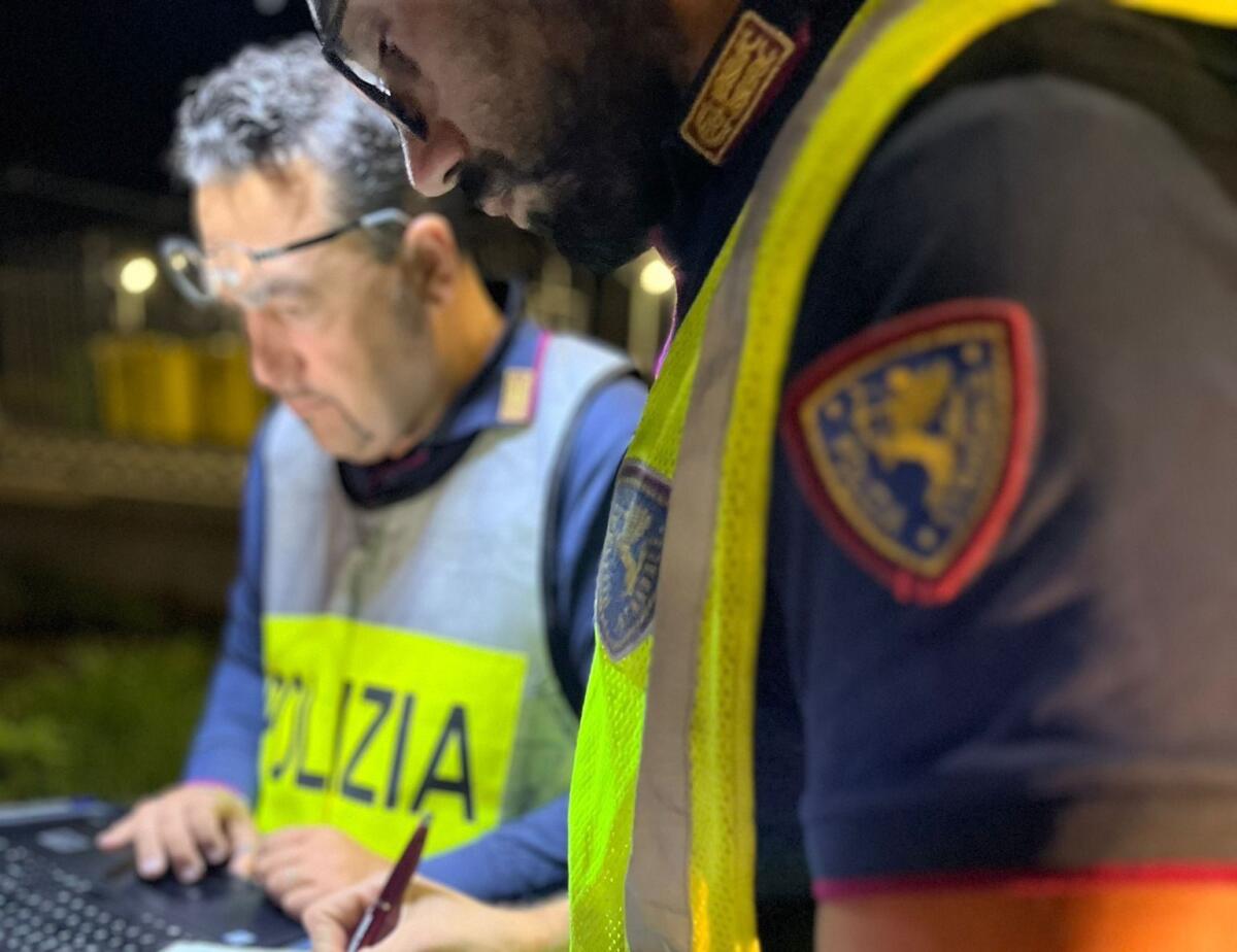 CATANIA. Uova scadute in un’area di servizio autostradale: controlli della Polizia e sanzioni per oltre 6.000 euro - 