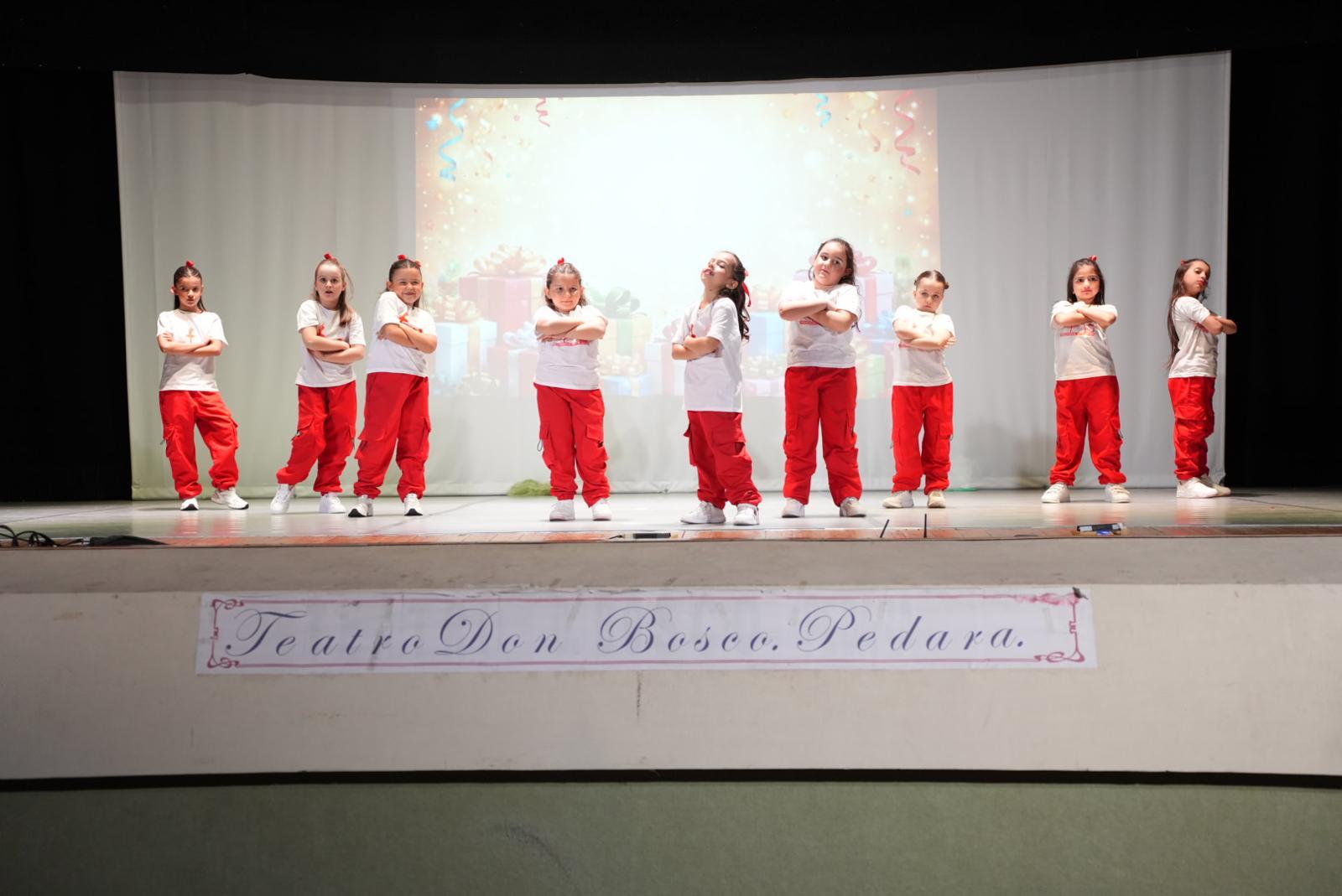 L'Associazione Arte Danza di Paternò augura buone feste e partecipa alla raccolta fondi per Telethon