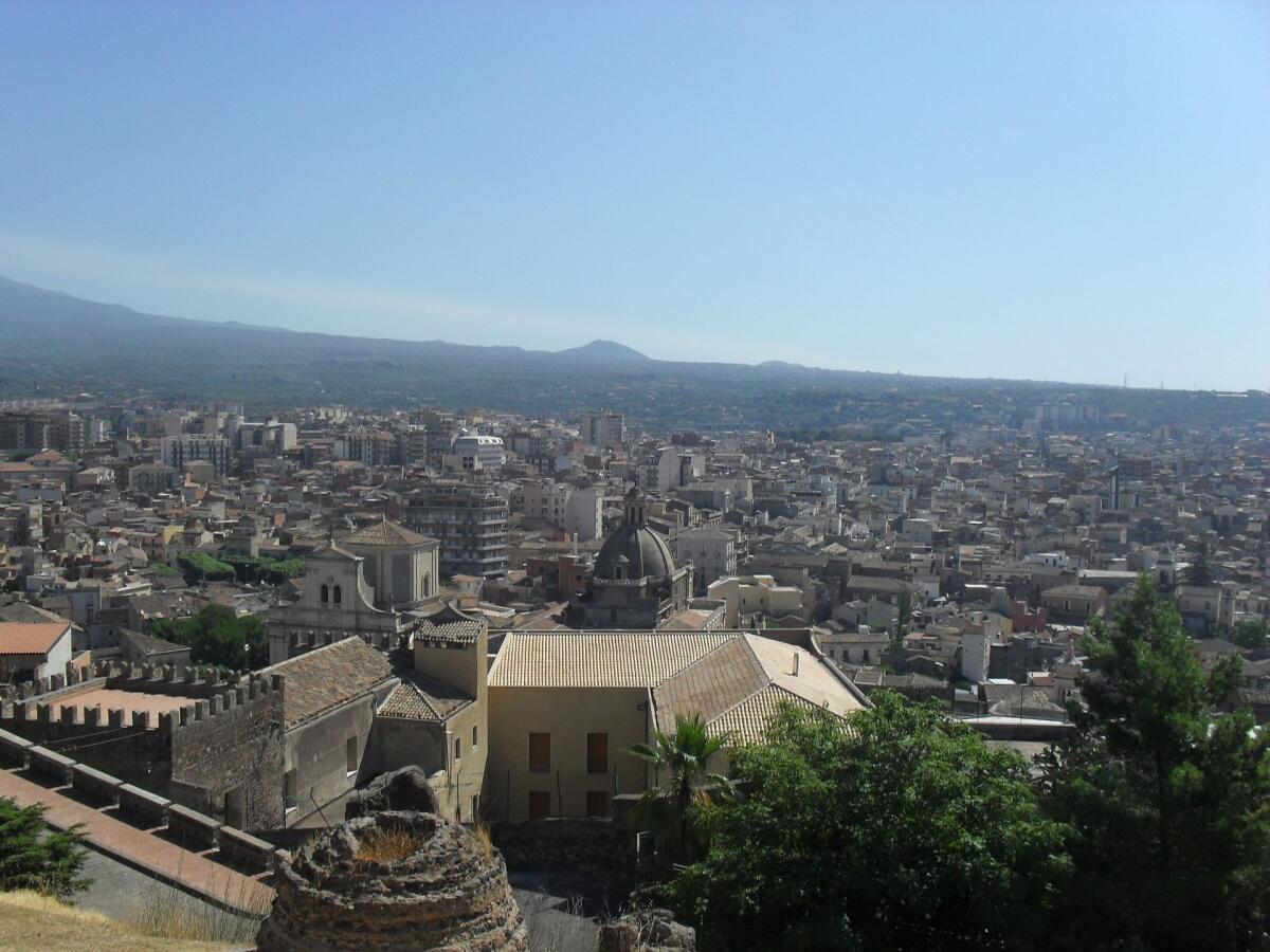 Paternò. La relazione del ministro dell’Interno parla di “totale assenza di legalità”, tasse non pagate (sindaco compreso) e rimborsi senza controlli - 