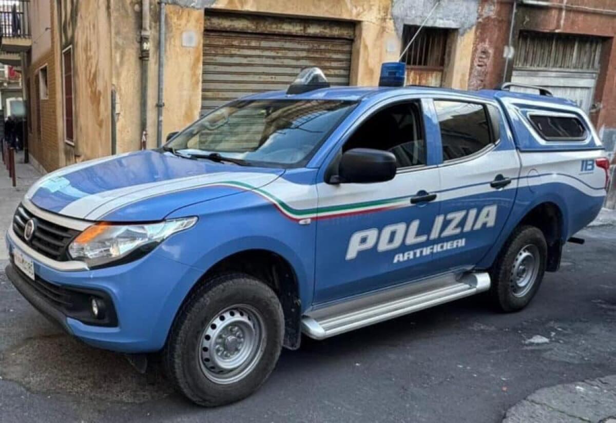 Festeggiamenti patronali, fuochi non autorizzati e alterati: due persone denunciate dalla Polizia - 