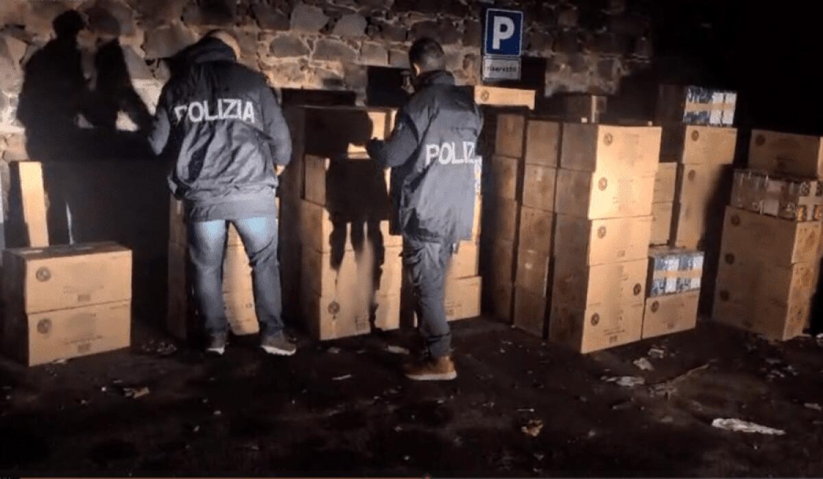 Trasportava 2 tonnellate di botti senza autorizzazione: blitz della Polizia di Stato a Catania - 