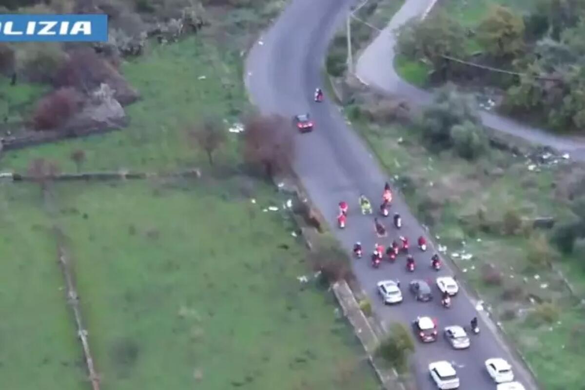 Bloccata con droni corsa clandestina di cavalli a Camporotondo Etneo,15 denunciati - 