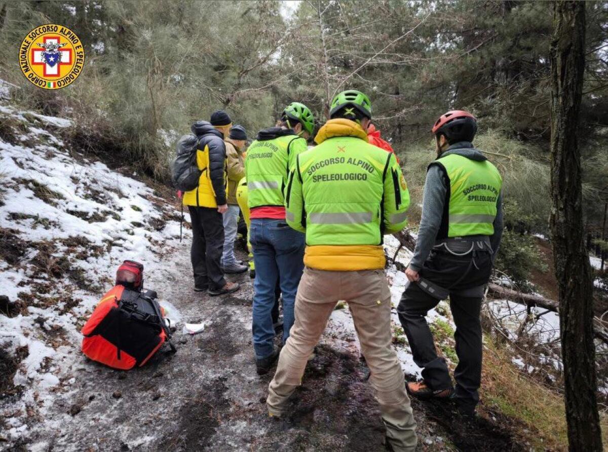 Tragedia sull’Etna: turista muore lungo il sentiero di Monte Gemmellaro - 