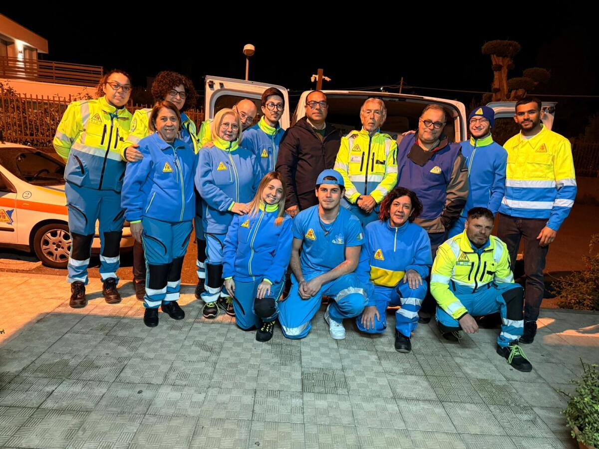 Paternò, straordinaria gara di solidarietà: oltre 200 coperte raccolte dalla Misericordia per l’emergenza freddo - 