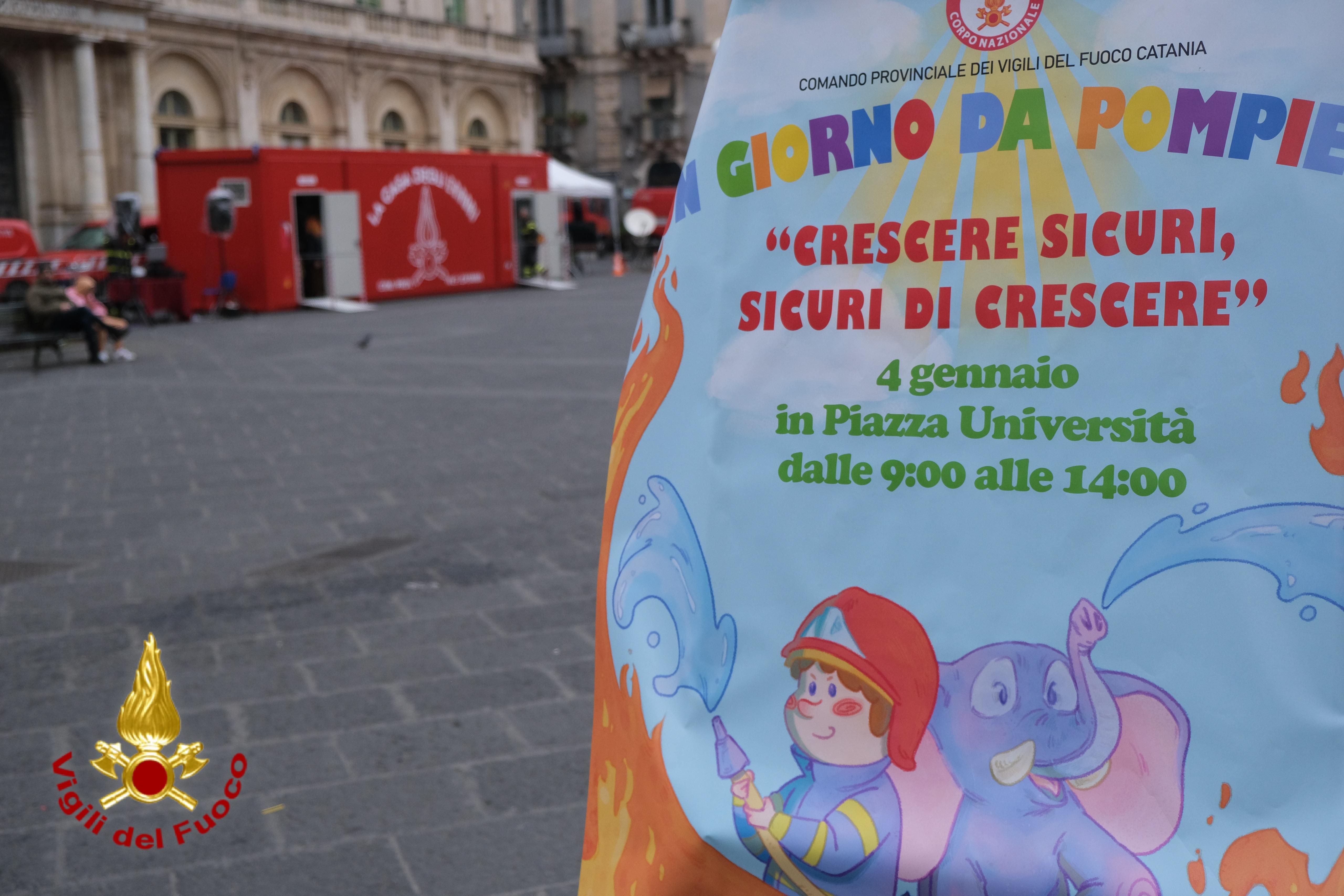 Bambini pompieri per un giorno: successo e grande partecipazione in Piazza Università