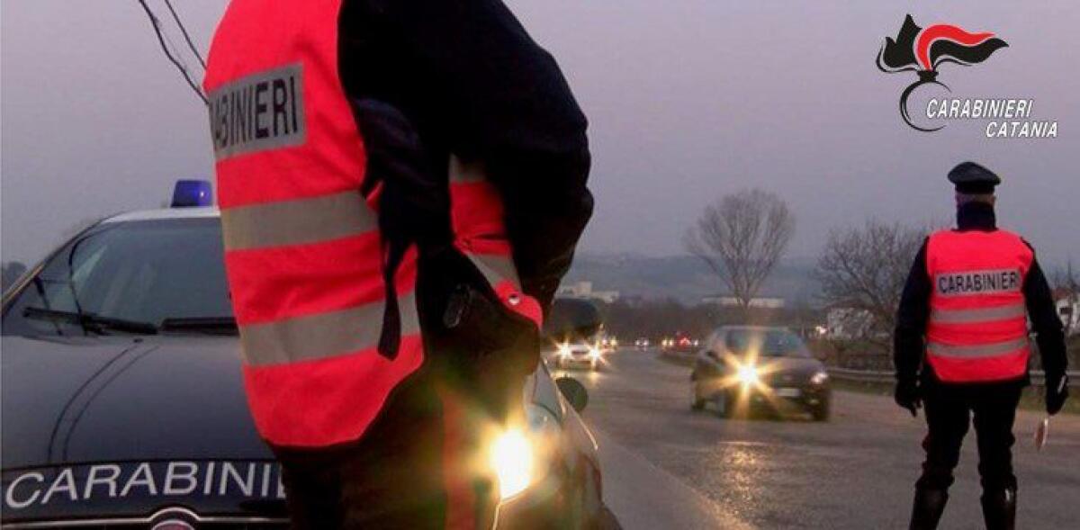 Belpasso, fugge all’alt dei Carabinieri e si schianta contro un muro: arrestato 21enne di Misterbianco - 