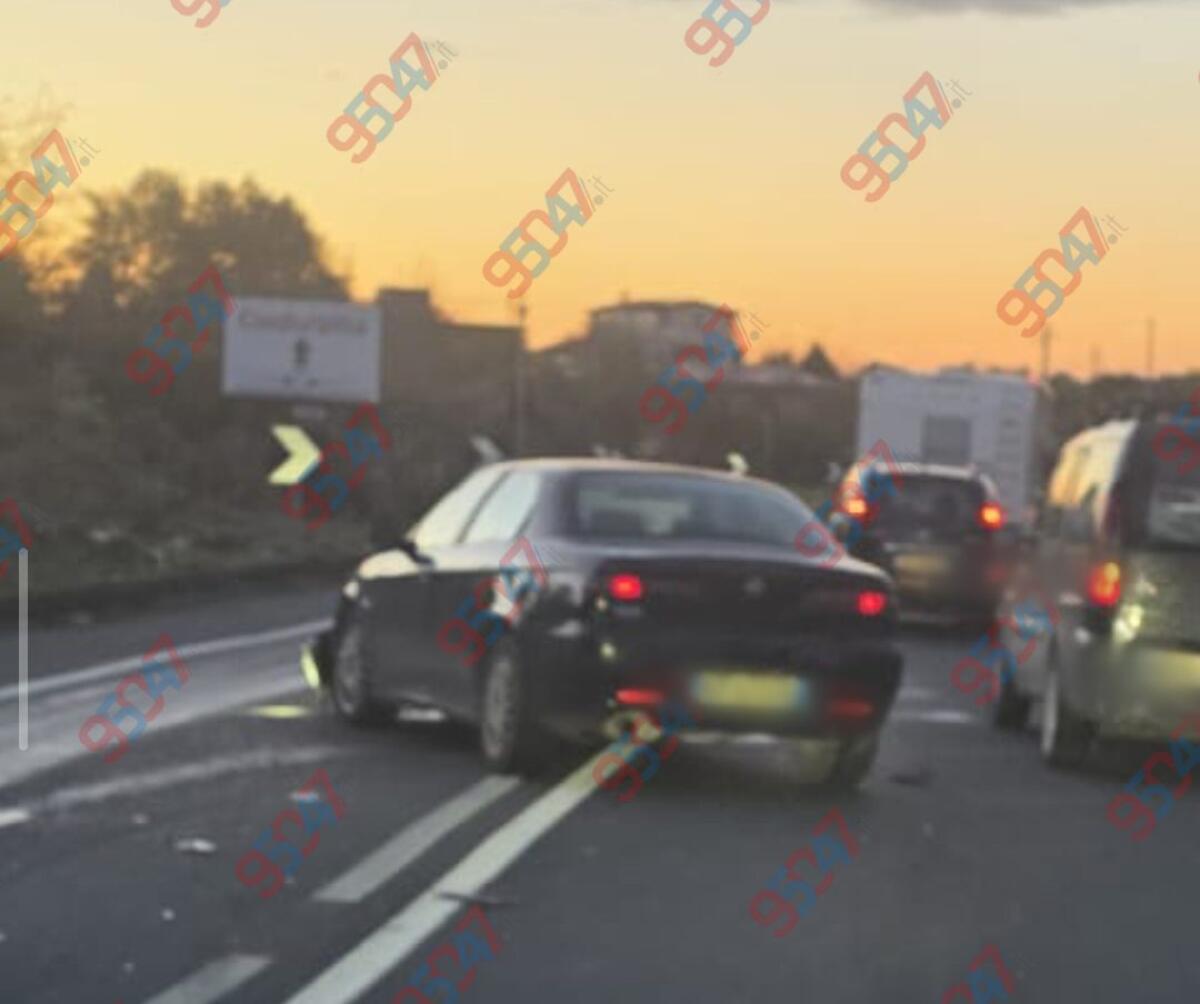 INCIDENTE SULLA SS284 A SCALILLI, LUNGHE CODE - 