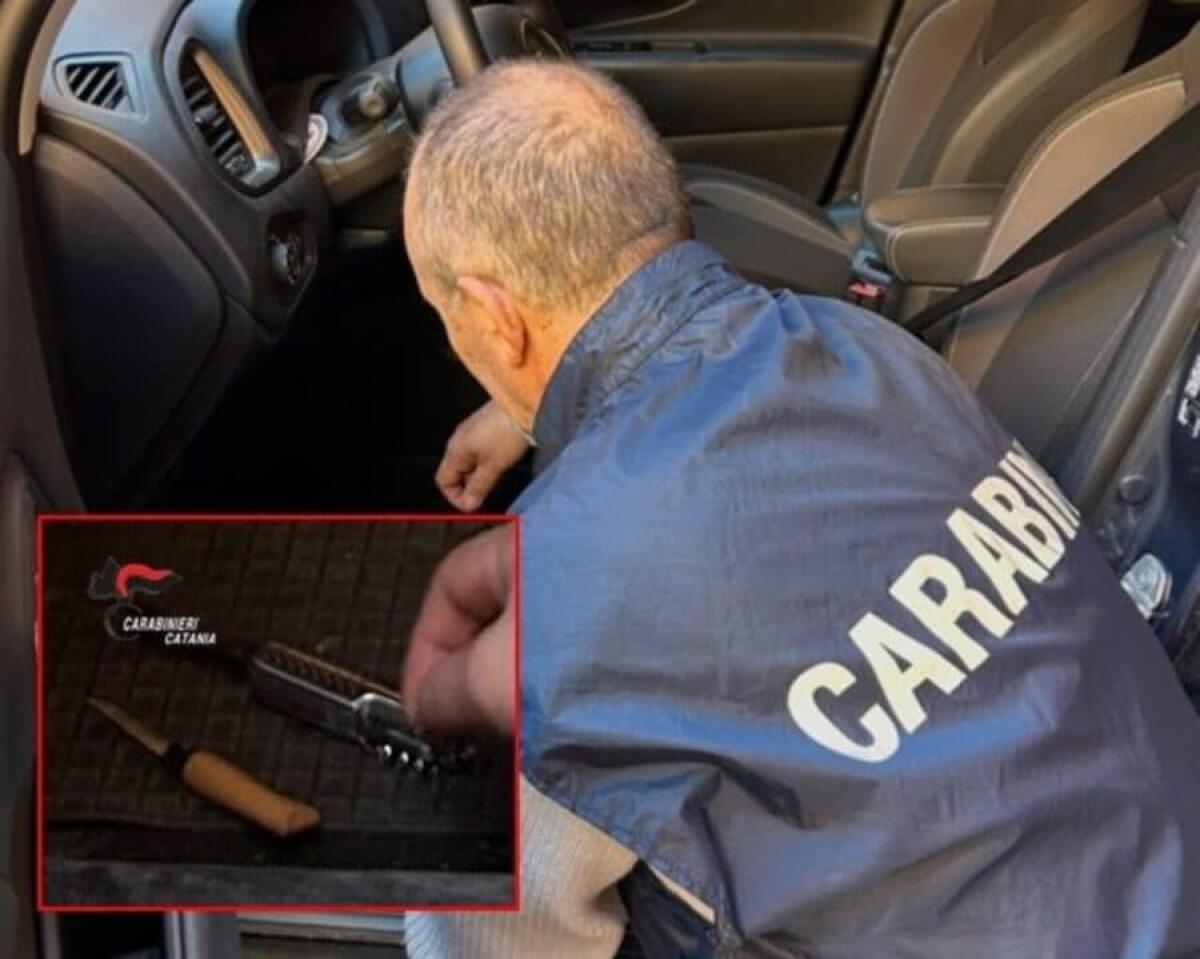 Piedimonte Etneo, tenta di evitare il posto di blocco: trovati due coltelli in auto, denunciato 34enne - 