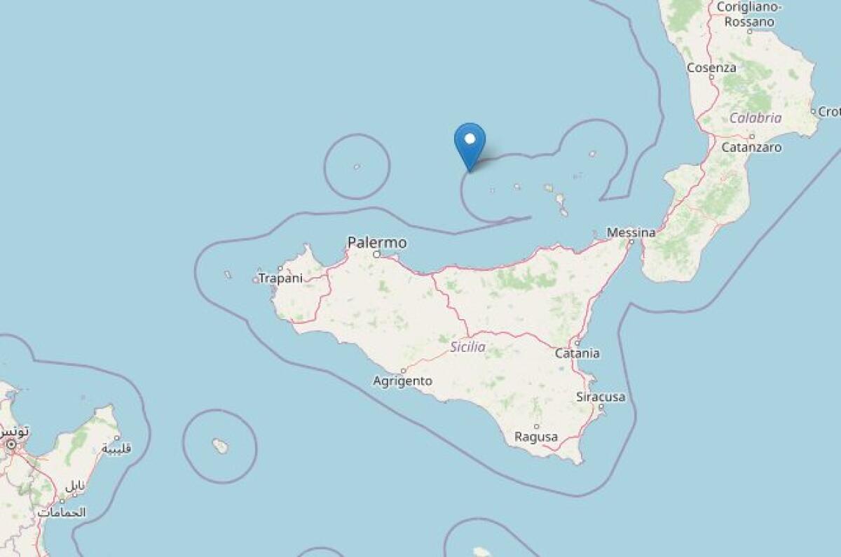 Quattro scosse di terremoto in 10 minuti al largo di Palermo: di magnitudo 3.9 la più forte - 