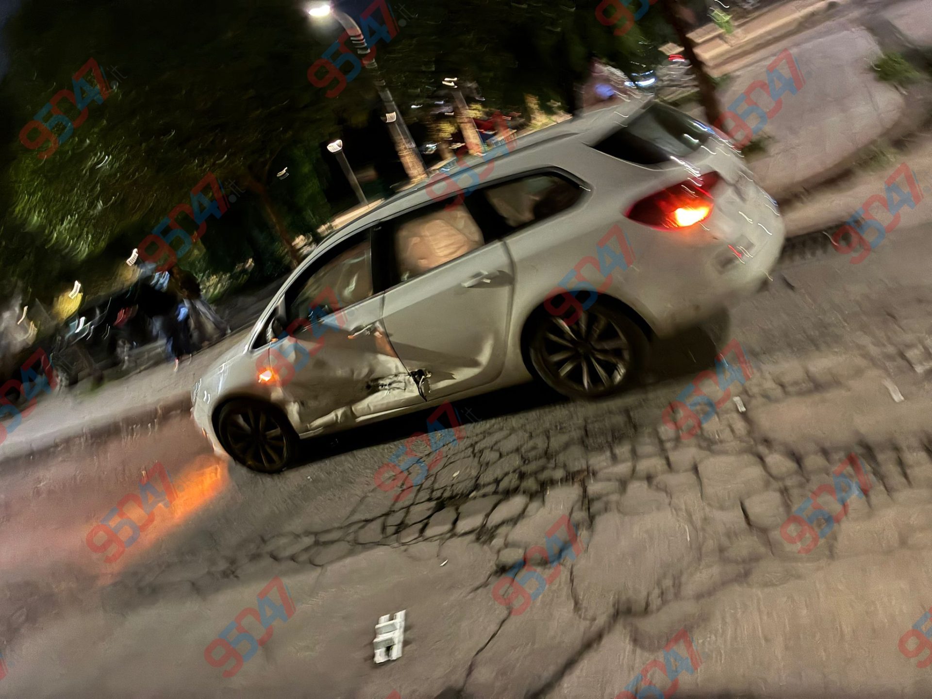 Paternò, ieri sera secondo incidente: scontro tra due auto in zona Scala Vecchia, due feriti