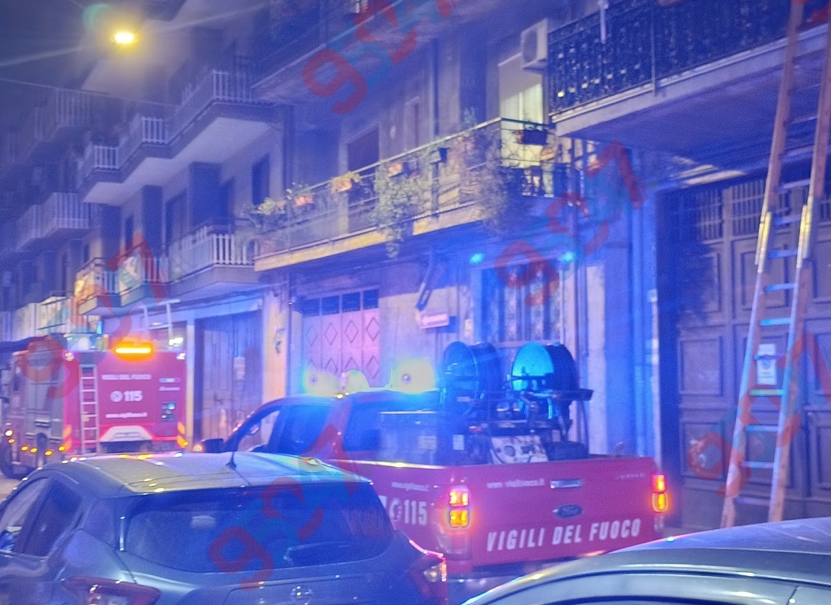 🚨 ULTIM’ORA – Paternò, coniugi non rispondono: scatta l’allarme, intervengono Vigili del Fuoco e ambulanze - 