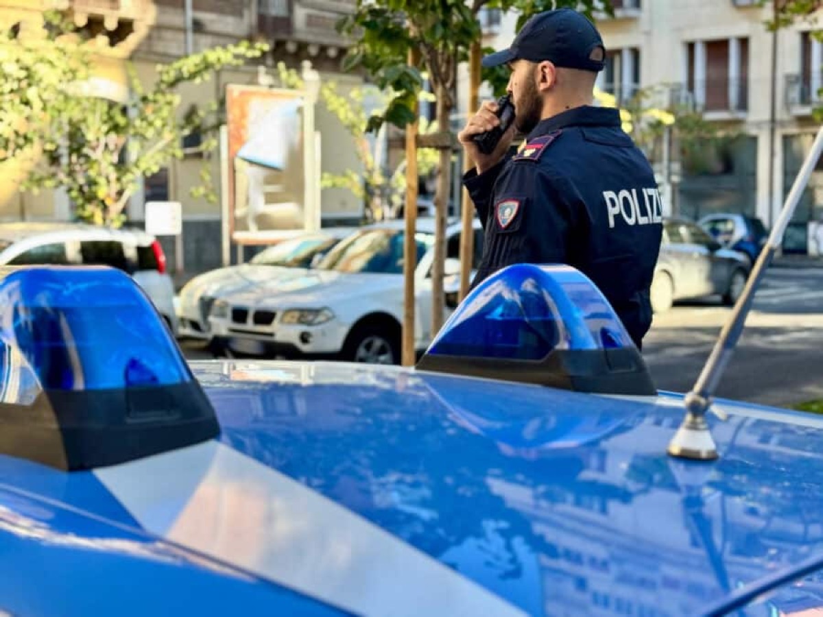 CATANIA. Usa la figlia di 7 anni per non destare sospetti: ruba gioielli e aggredisce la cassiera - 