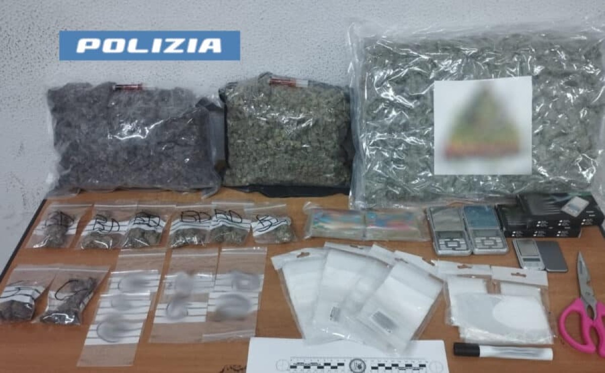 Catania, 19enne arrestata con quasi 3 chili di droga: fermata dopo un tentativo di fuga a Nesima - 