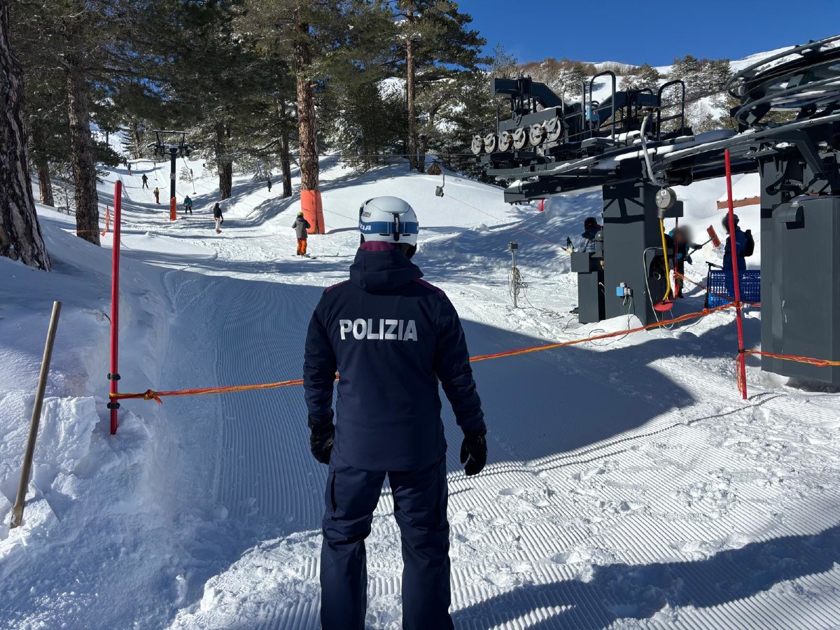 Etna, 23 soccorsi sulle piste a Piano Provenzana: Polizia in azione tra controlli e sicurezza - 