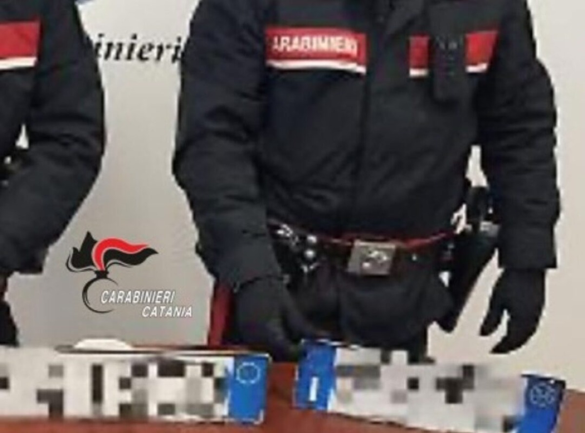 AUTO CON TARGHE FINTE, SCATTA IL CONTROLLO: DENUNCIATO 55ENNE A MASCALUCIA - 