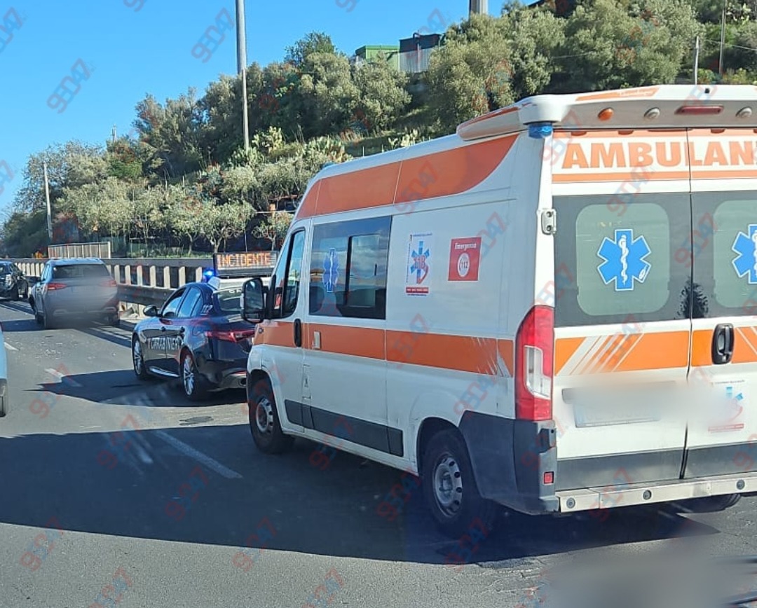 🔴 AGGIORNAMENTO – Scontro sulla SS121: traffico paralizzato e lunghe code - 