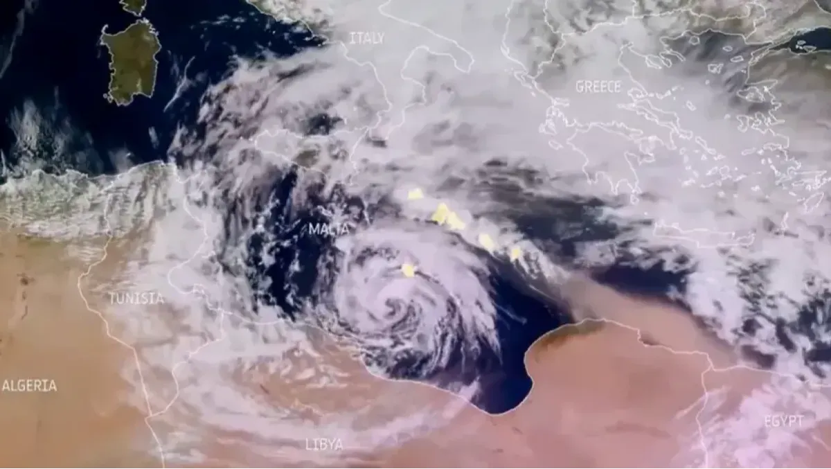 Sicilia e Calabria, il medicane Jolina che ha colpito a marzo: ciclone osservato dai satelliti in tempo reale - 