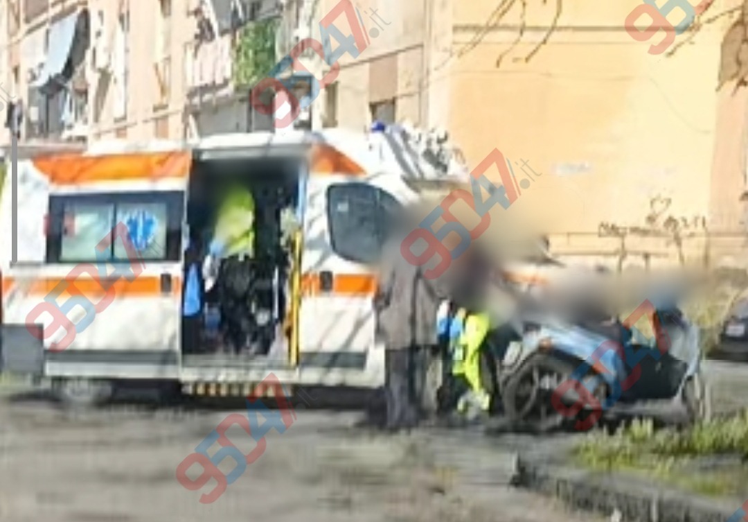Paternò: Cade con lo scooter, soccorso dal 118 e trasportato in ospedale - 