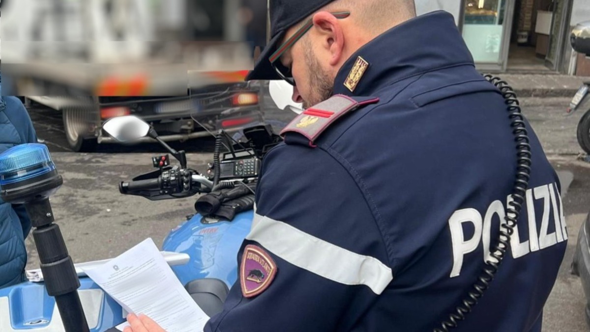 CATANIA. MINACCCIA DI MORTE E TENTA DI ESTORCERE DENARO AL RIVALE PARCHEGGIATORE ABUSIVO: 29ENNE ARRESTATO - 