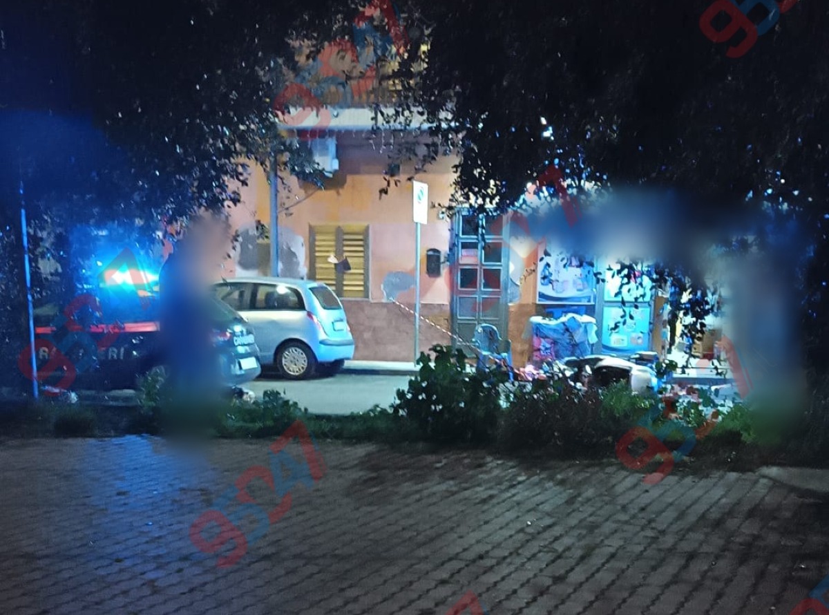 🔴 AGGIORNAMENTO – Catania, accoltella la compagna (51 anni): lei è grave, lui ricercato - 