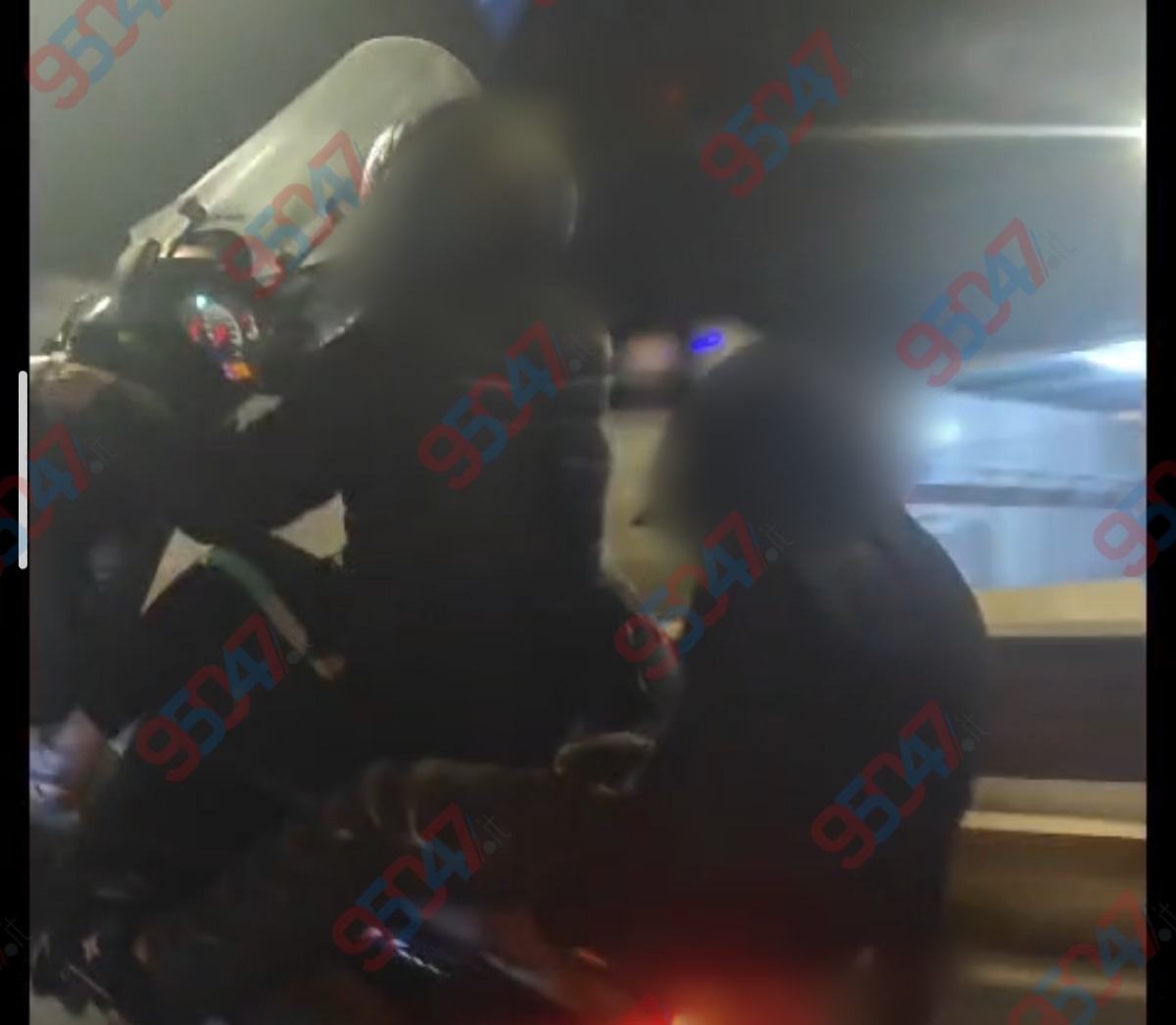 🚨🚨 Follia sulla SS121: impennate tra le auto a tutta velocità – tragedia sfiorata - 