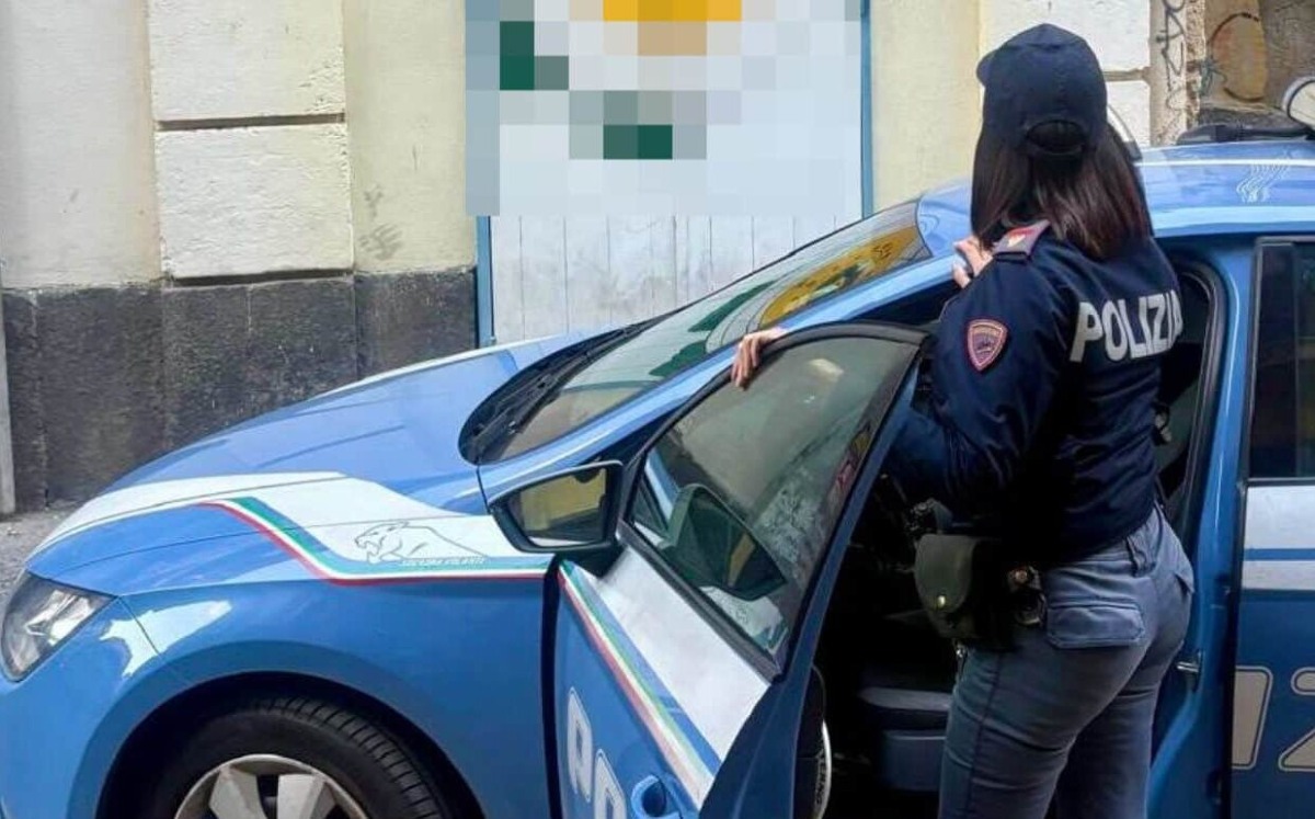 Catania, attivate oltre 1000 SIM con dati falsi: nei guai titolare di un internet point - 