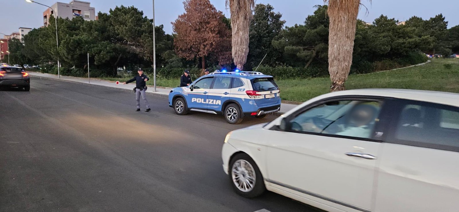 Paternò, maxi blitz della Polizia: controlli a tappeto, 115 identificati e pioggia di sanzioni - 