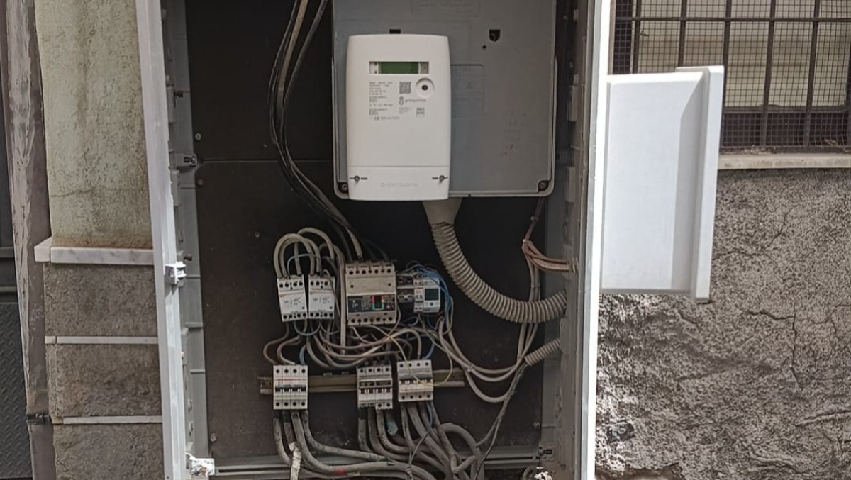 Paternò, segnalazione da Piazza dei Pini: struttura aperta e dubbi sulla sicurezza - 