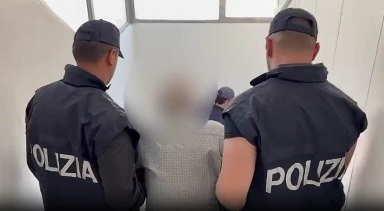 Catania, ex dirigente della Penitenziaria arrestato: condanna definitiva a 10 anni per mafia e corruzione - 