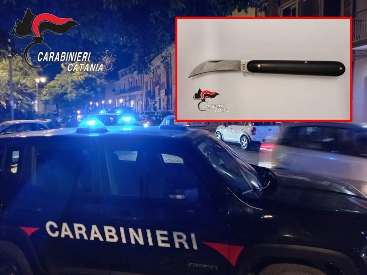 Paternò, lite in casa per la figlia: 26enne fermato con un coltello - 