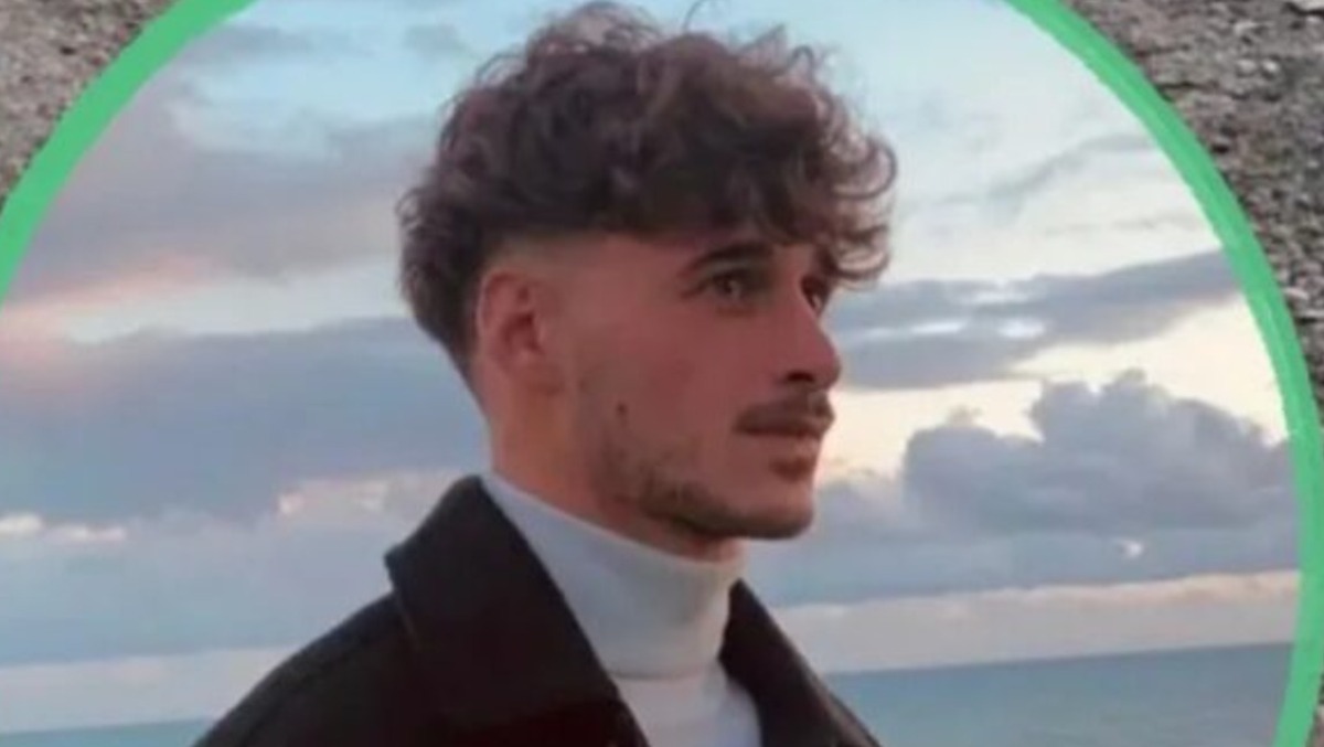 Pavia, 25enne siciliano accoltellato a morte: caccia al branco dopo la lite nella notte - 