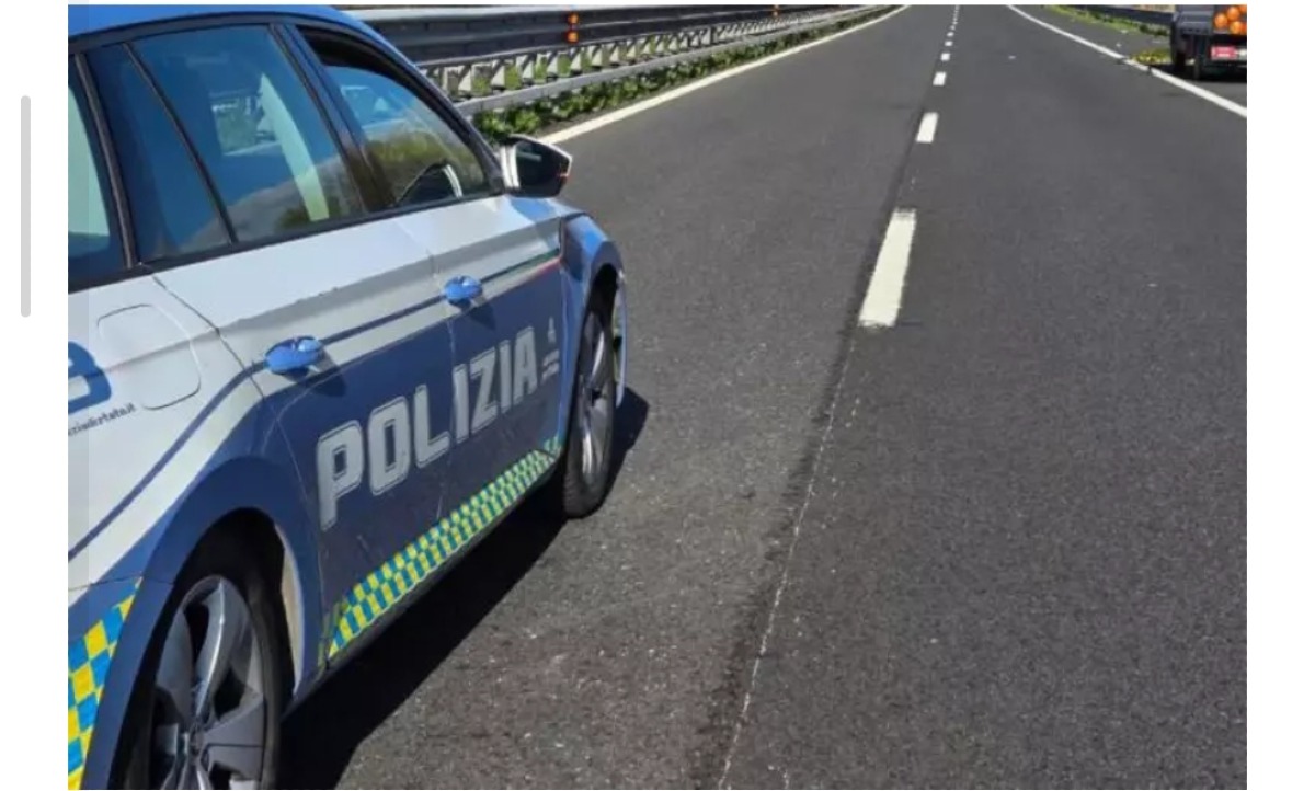 Camionista investito e ucciso da un'auto sull'A1 durante lo sciopero dei tir - 