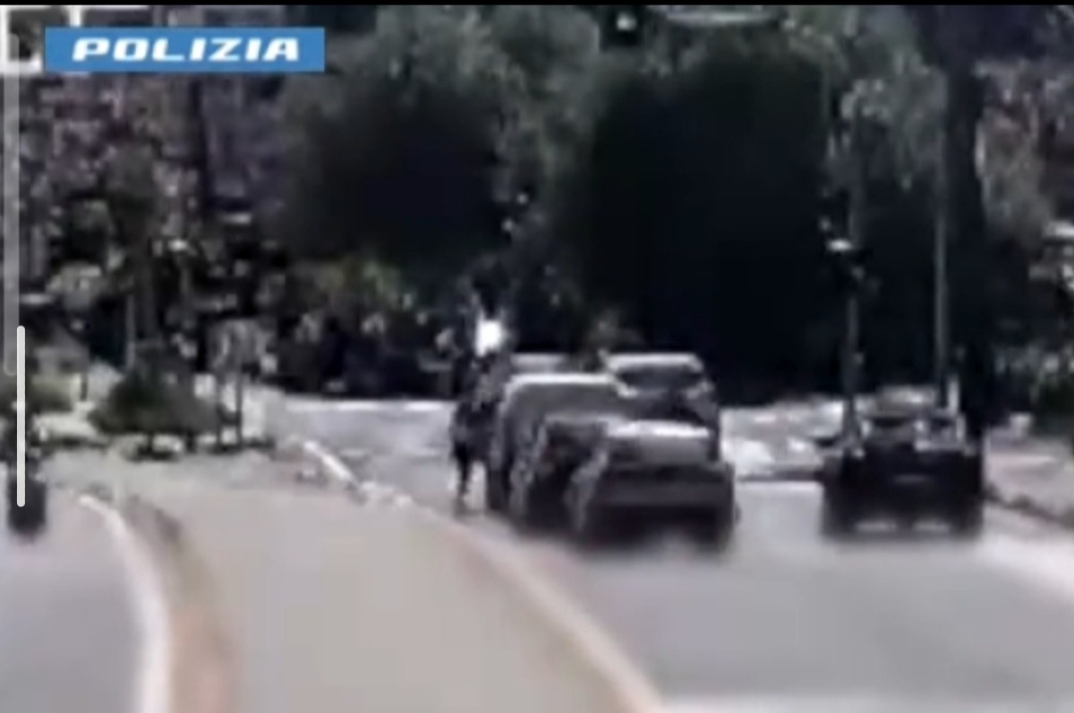 Catania, rapina con pistola mentre portano i soldi in banca: arrestati - 