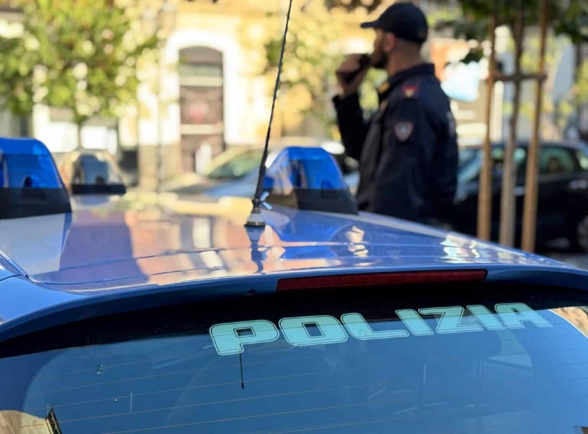 Catania, fuga in auto e pistola lanciata durante l’inseguimento: arrestato pregiudicato ricercato - 