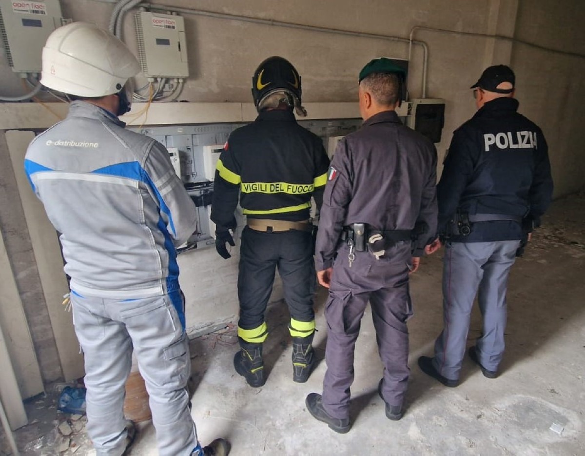 CATANIA, BLITZ A LIBRINO CONTRO I FURTI DI ENERGIA: SCOPERTI 70 ALLACCI ABUSIVI, DENUNCE E CONTROLLI A TAPPETO - 