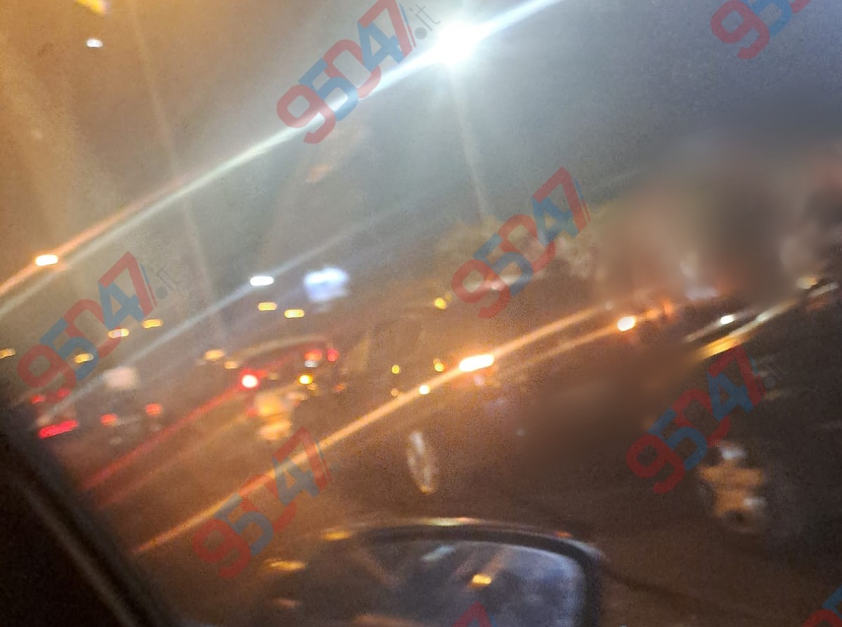 🚨 ULTIM’ORA – Terzo incidente della giornata sulla SS121 a Misterbianco: scontro tra due auto,code - 