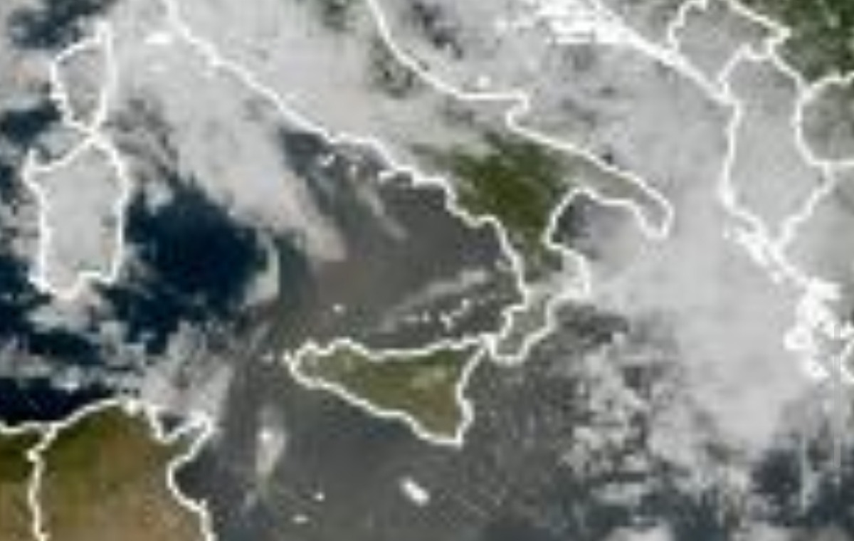 Sicilia avvolta dalla polvere sahariana - 