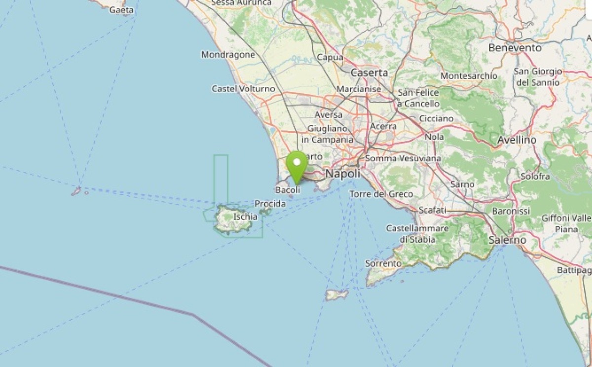 Campi Flegrei, forte scossa di terremoto all’alba: paura a Napoli e nell’area flegrea - 