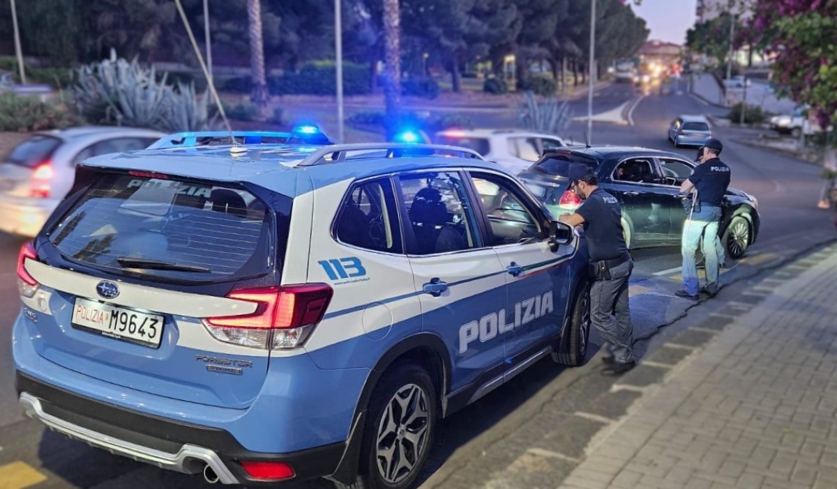 Maxi controlli a Paternò: 220 identificati, multe a raffica e posti di blocco