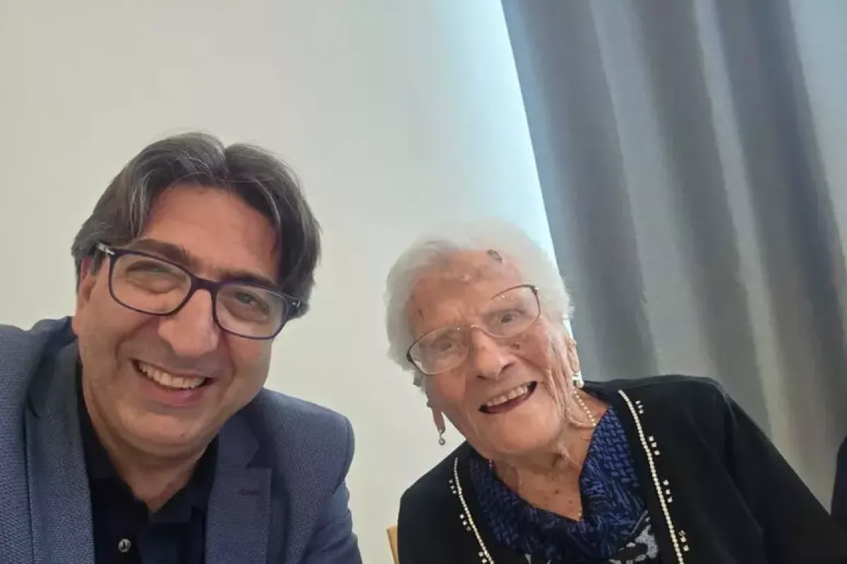 Naso, Rosaria compie 105 anni: il paese festeggia una nonna da record - 