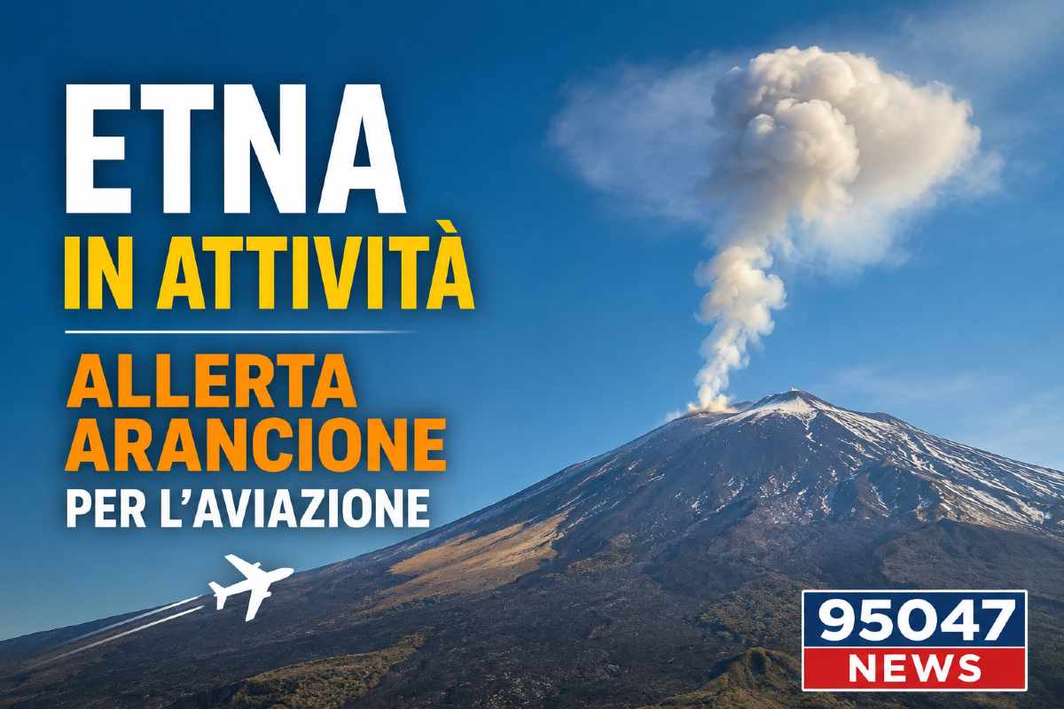 Etna in attività, sale l’allerta per l’aviazione: nube lavica sulla vetta del vulcano - 