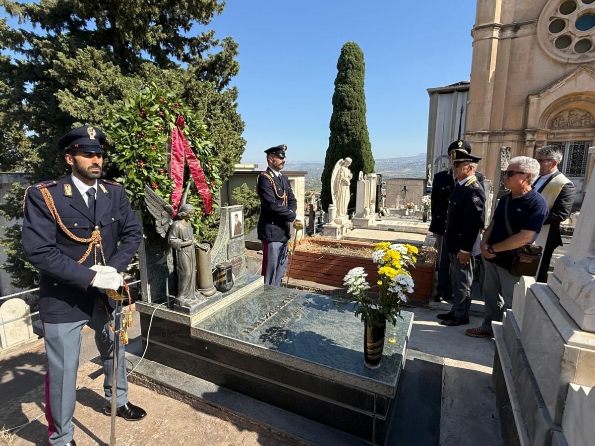 Paternò, la Polizia di Stato ricorda Giuseppe Randazzo: morì 33 anni fa durante una scorta. - 
