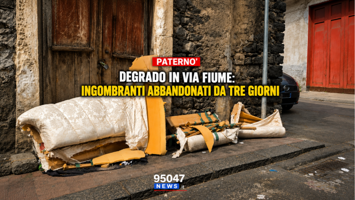 Paternò, marciapiede trasformato in discarica: da tre giorni nessuno interviene - 