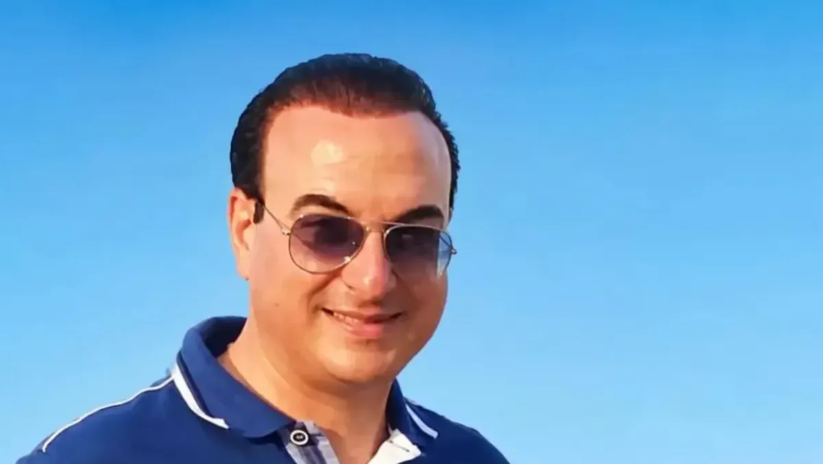 Papà salva i figli di 8 anni in mare e muore: tragedia in spiaggia a Otranto - 
