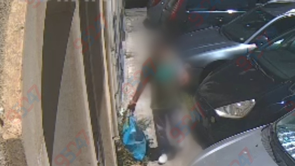 🚨 Paternò, dopo il caso di via Bari un'altra denuncia: uomo ripreso mentre abbandona un sacchetto - 