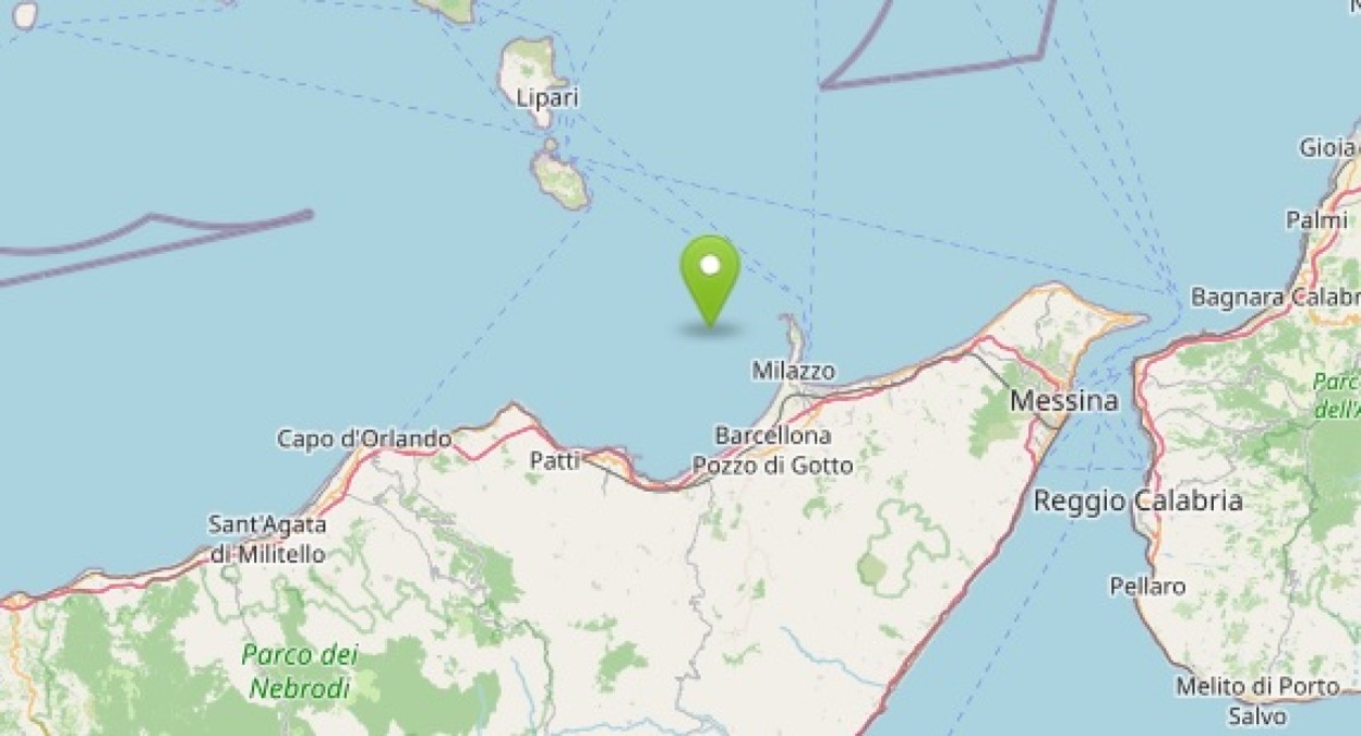 🌍 Sciame sismico al largo di Messina: sette scosse in 16 minuti, la più forte di magnitudo 3.2 - 