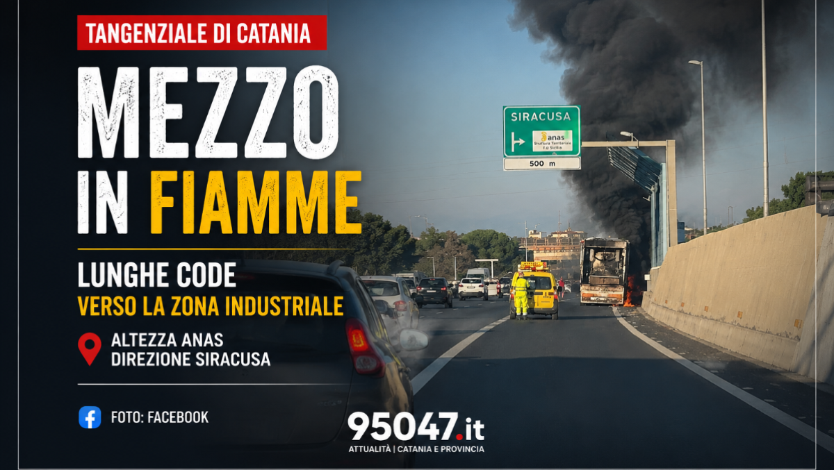 Autocompattatore in fiamme sulla Tangenziale di Catania: lunghe code verso la zona industriale - Salvo Z La Magna  