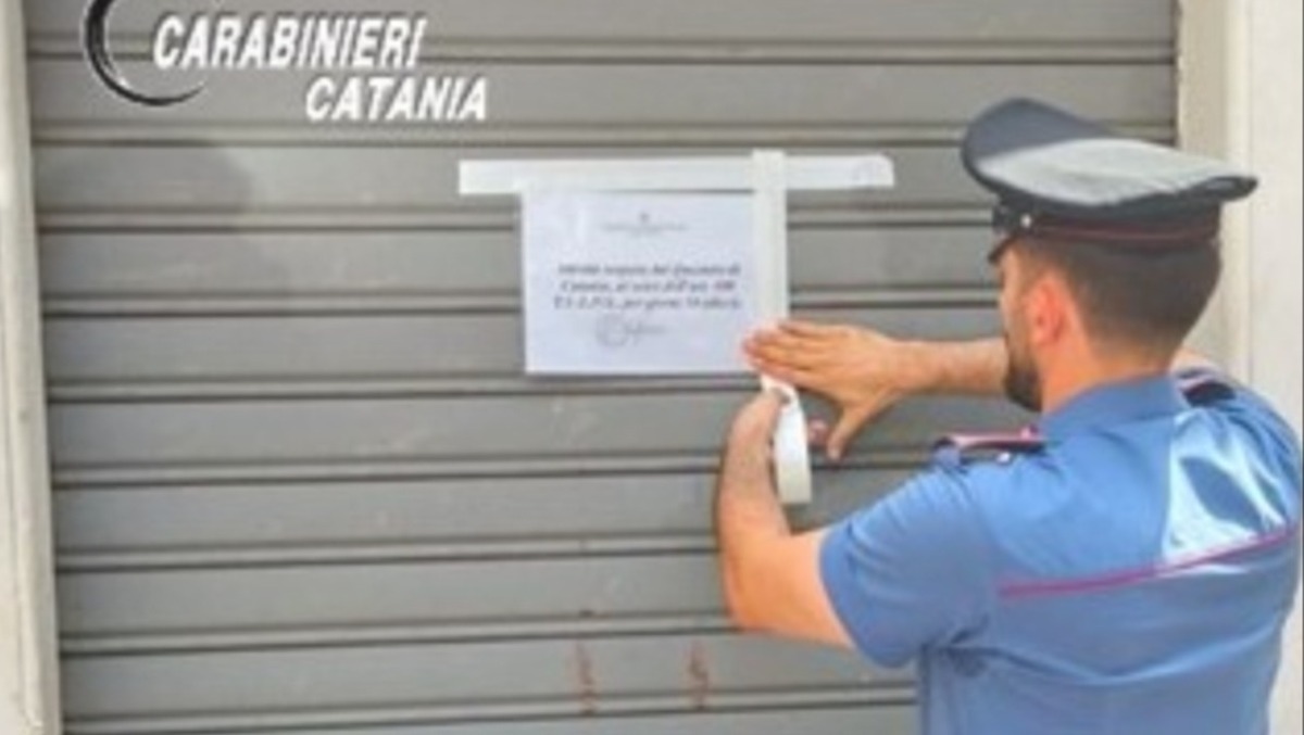 Paternò, locale frequentato da pregiudicati e accoltellamento nelle vicinanze: chiuso per 10 giorni - 