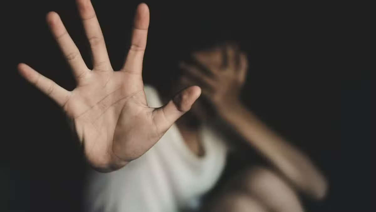 Catania, 20enne trovata col volto insanguinato: arrestato il fidanzato di 22 anni - 
